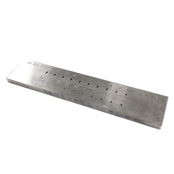 Húzóvas, háromszög 210%; 1,42x3 mm - 0,47x1 mm; 20 lyuk