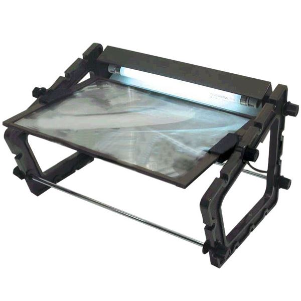 Fresnel nagyító megvilágítással