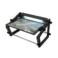 Fresnel nagyító megvilágítással